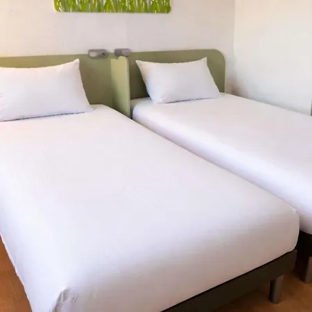 Ibis budget Issoire-3